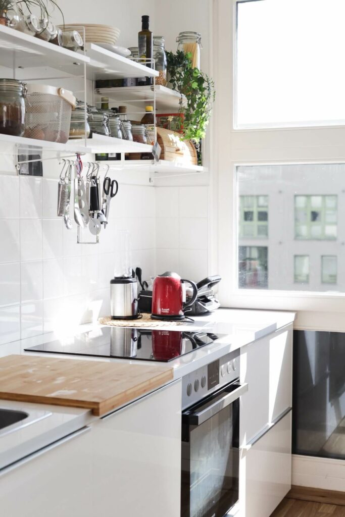 how to get rid of cooking smells in small apartment