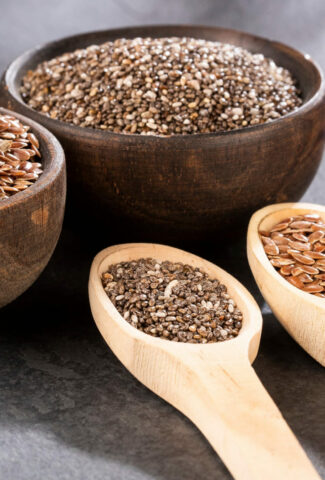 chia seeds vs flax seeds difference